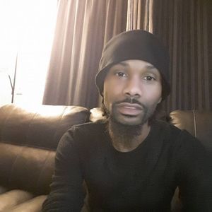 Meet your Posher, Leo